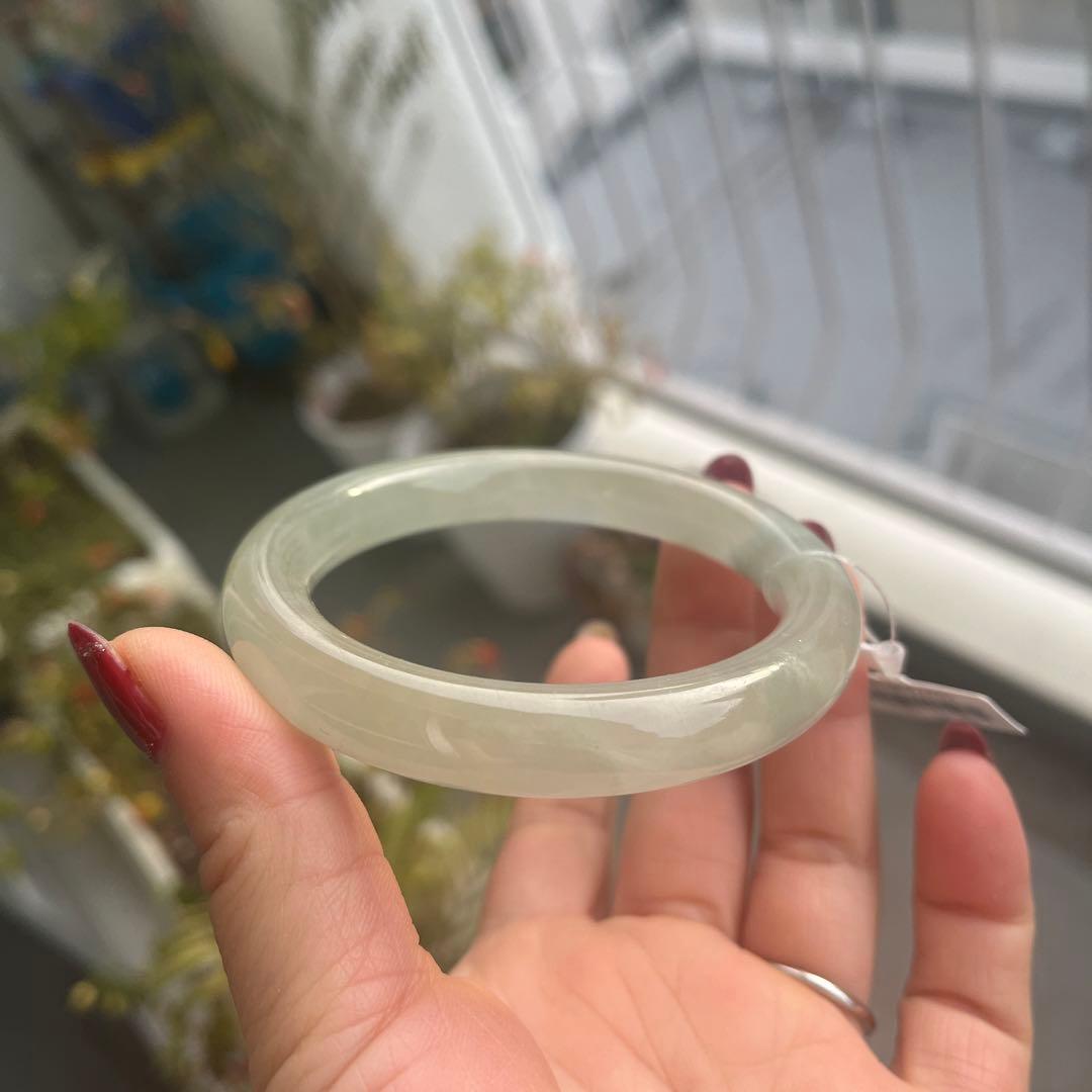 稀少翡翠円型ハングル