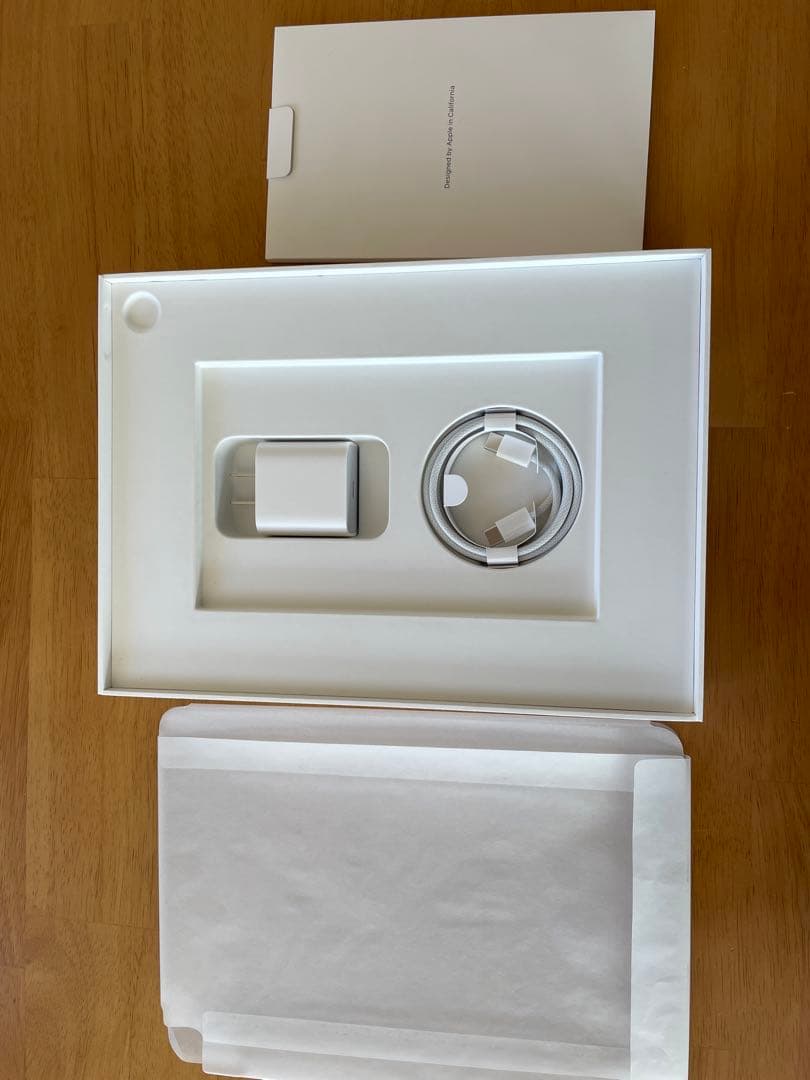 iPad Air M2 Wi-Fi 128GB スターライト　11インチ