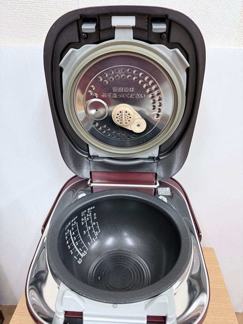 TOSHIBA 真空圧力IHジャー炊飯器 RC-10VXL 5.5合炊き