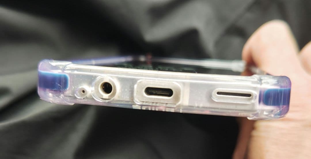 スマートフォン本体 AQUOS Sense7