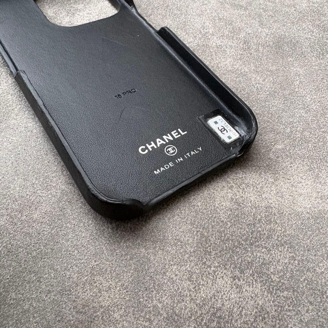 CHANEL iPhone15PRO スマホケース ココマーク ラムスキン