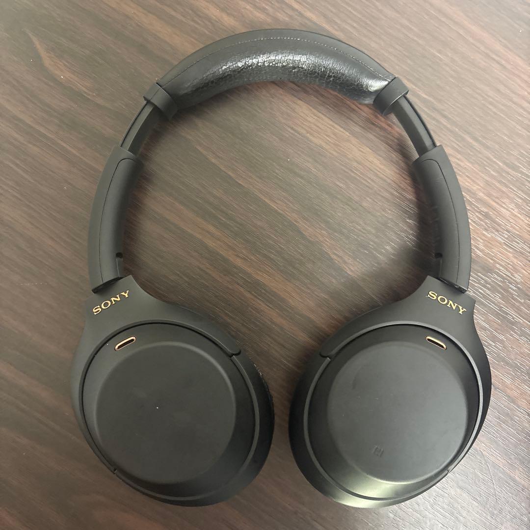 SONY ワイヤレスヘッドホン ブラック　WH-100 0XM4
