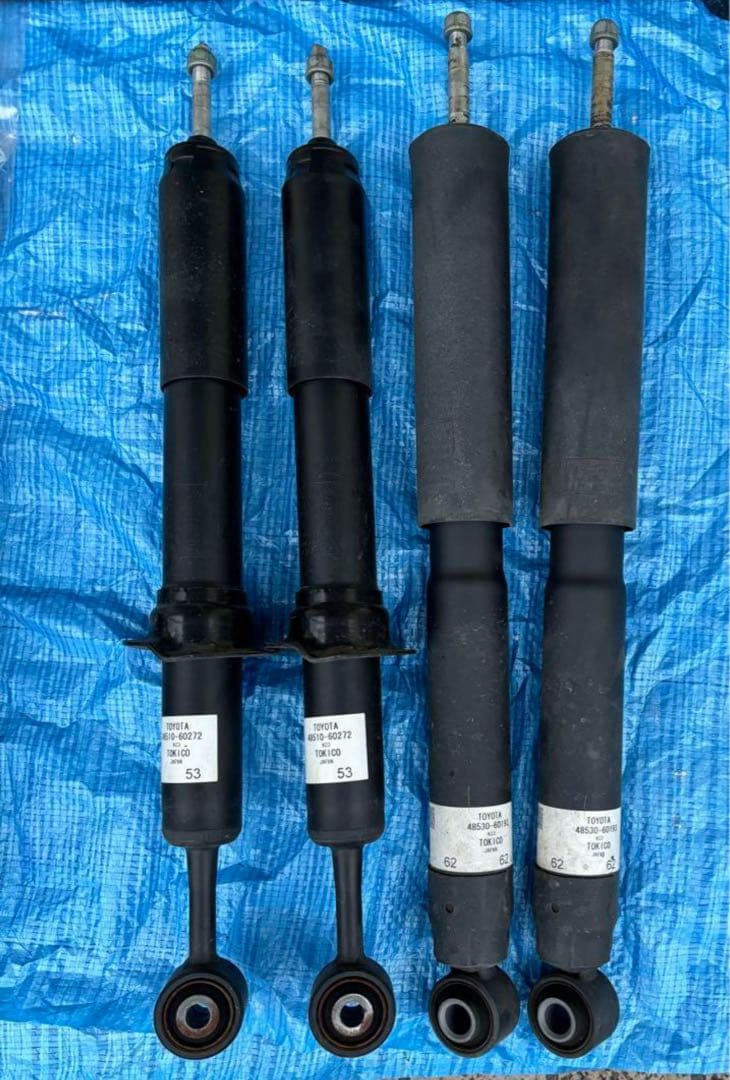 ランドクルーザープラド 150系　ガソリン　純正サスペンション