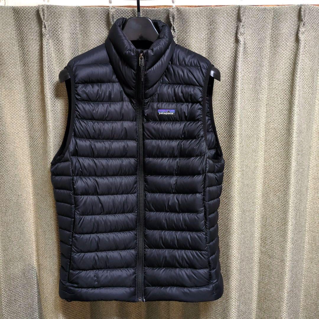 patagonia ブラック ダウンベスト M