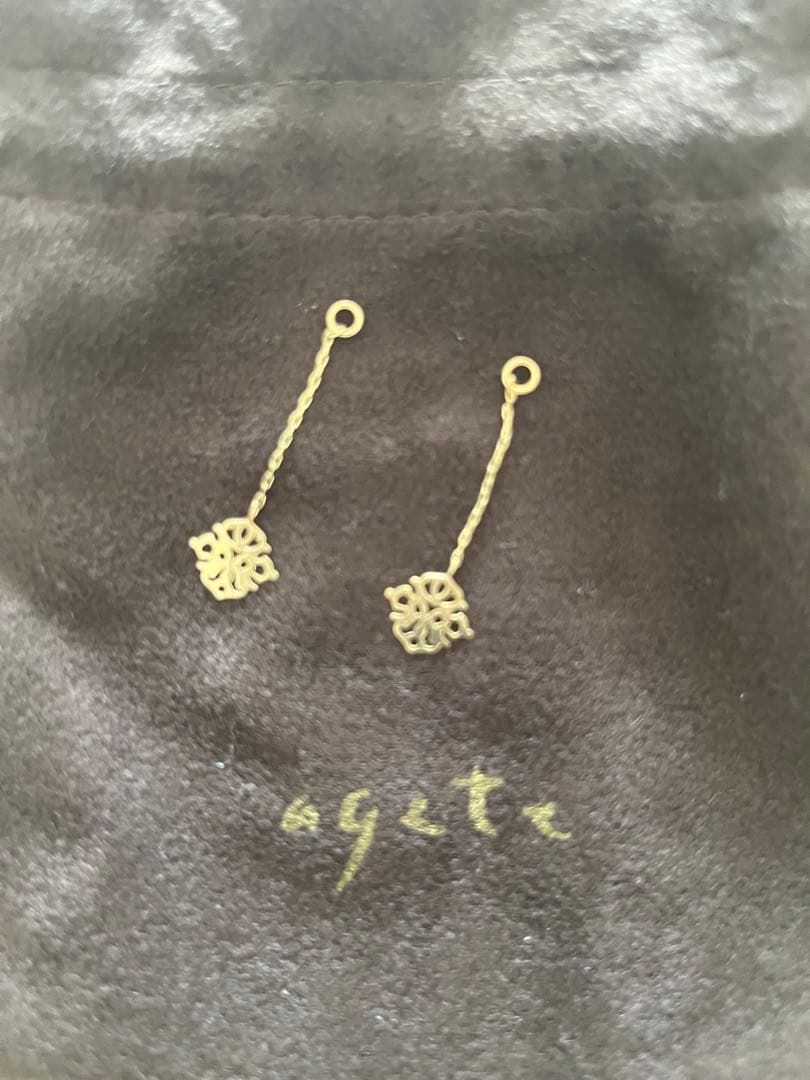 agete 花モチーフ チャーム アガット　K10 ピアス　イヤリング