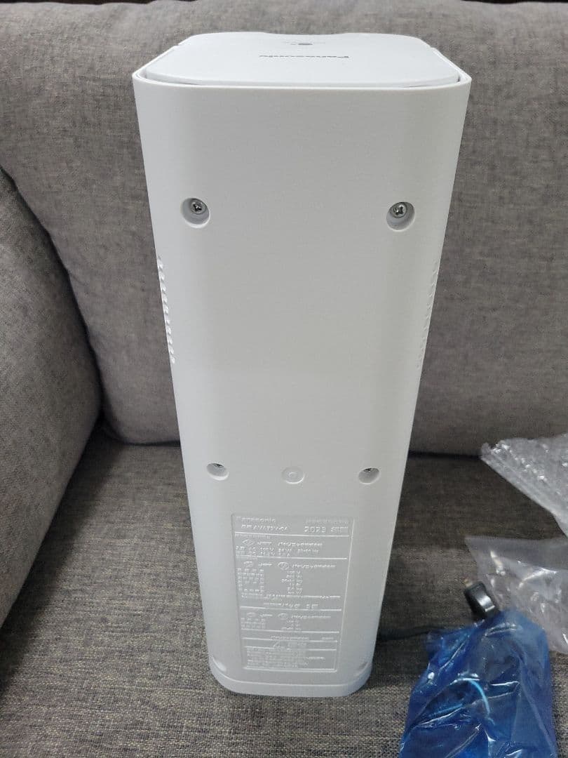 パナソニック セパレート型コードレススティック掃除機 MC-NS10K　中古