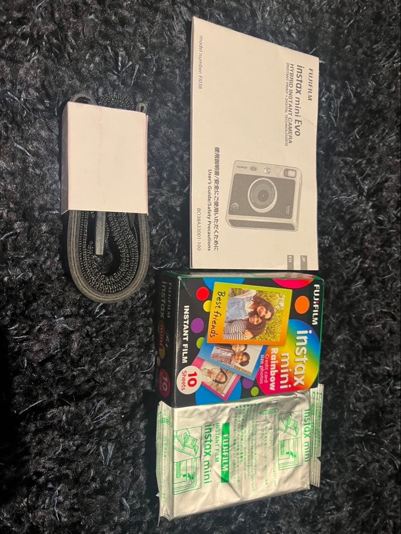 Fujifilm instax mini EVO 本体 (チェキ20枚付き)