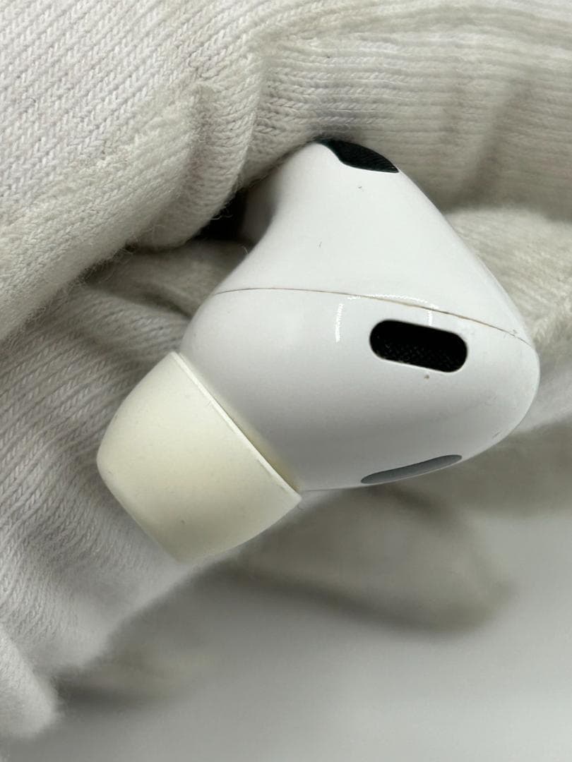 Air Pods Pro 第2世代 イヤホン 右のみ A2698 ライトニング