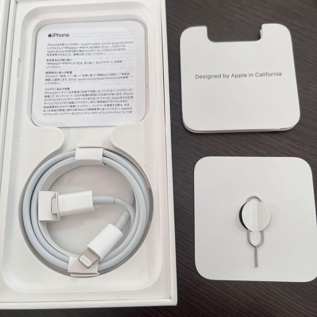 iPhone SE 第3世代　64GB 本体　スターライト　バッテリー86%