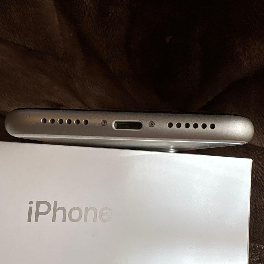 Apple iPhone 11 ホワイト本体128GB SIMフリー