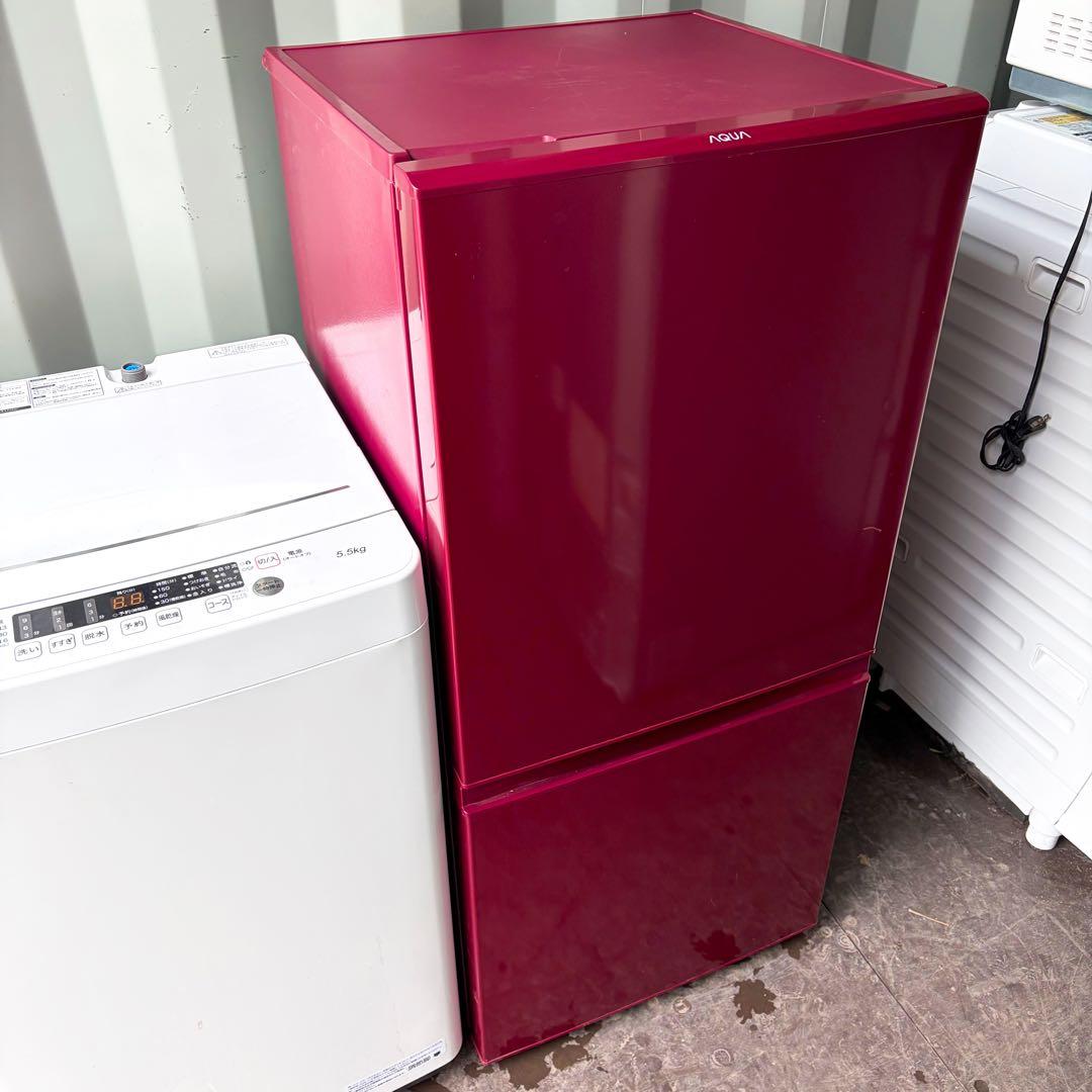 運搬取付無料！レッド&ホワイト純正AQUA・ハイセンス2点セット！完動品超美品！