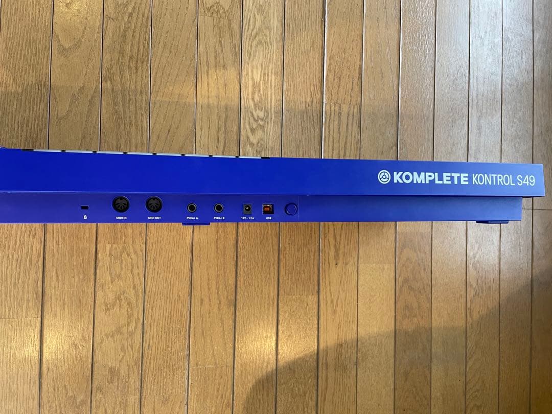 [新品-開封のみ] NI 25周年- Komplete Kontrol S49