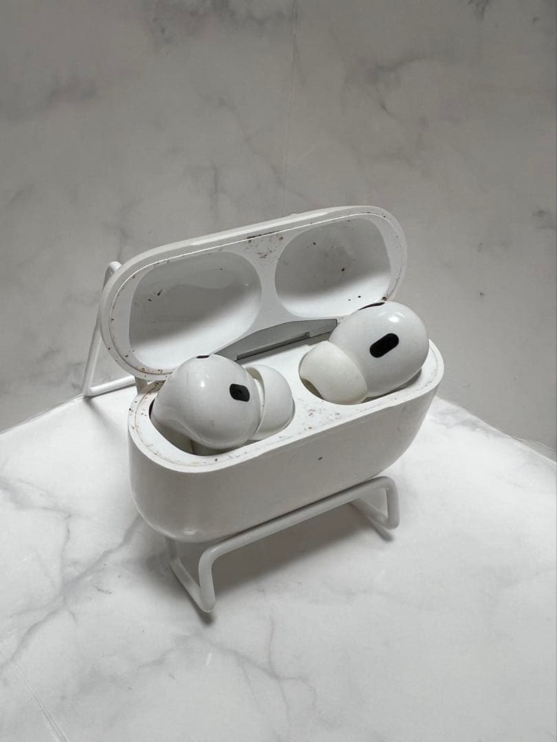山*本様 〈k8-23〉AirPods Proイヤホン+ケース ※※動作未確認※