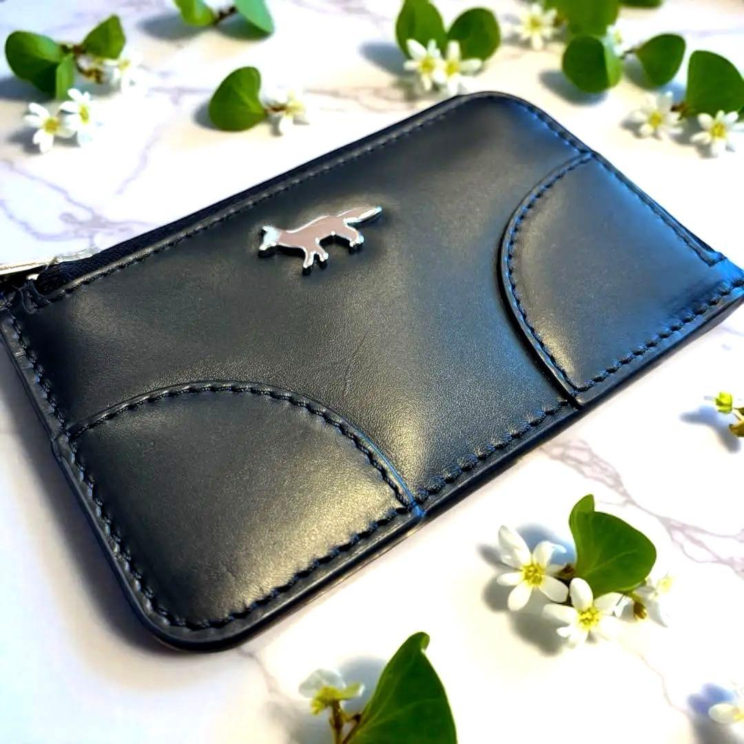 小物 MAISON KITSUNE