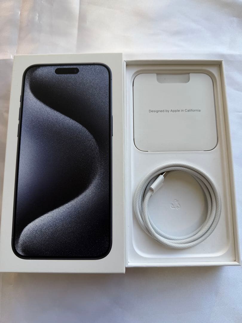 【美品／新品ガラスフィルム付】iPhone15promax 256GB