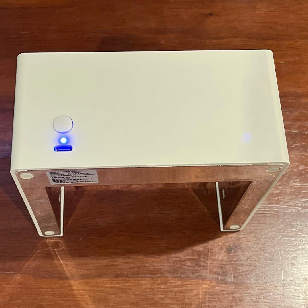 cirila シリラ　ジェルネイルライト キット ピールオフベース＋カラー