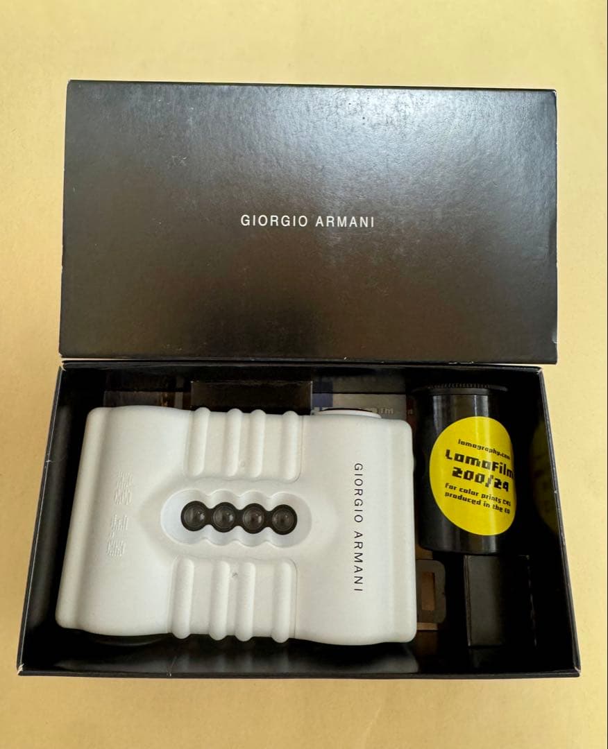 GIORGIO ARMANI × Lomography SuperSampler