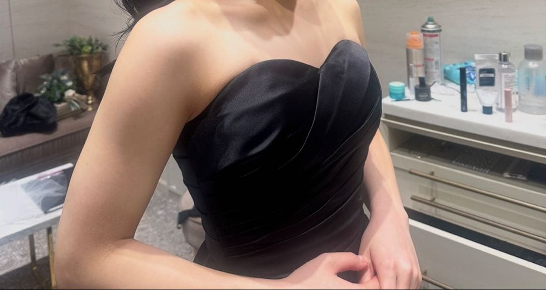 ブラックドレス