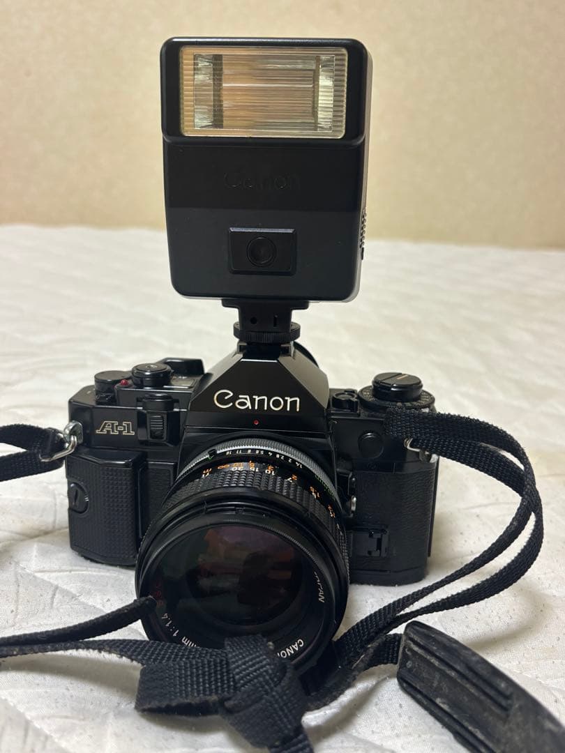 L*a様 Nikon、Canon 、Konica III 、NIKONOS-II