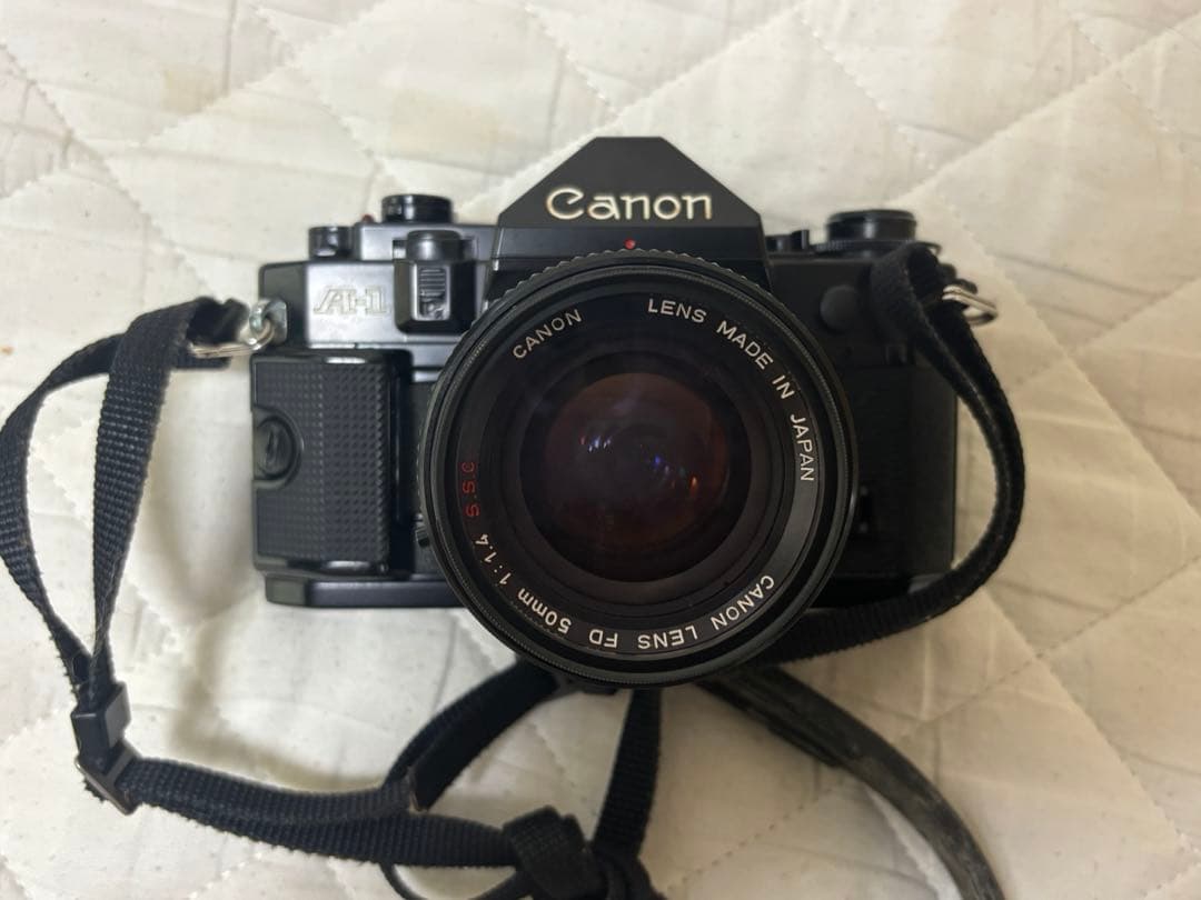 L*a様 Nikon、Canon 、Konica III 、NIKONOS-II