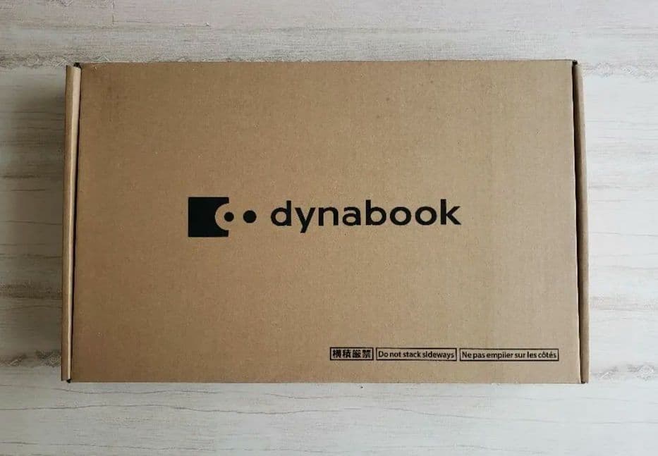 (新品)ノートパソコン Dynabook （型番：A6V7HVF8B1M5）