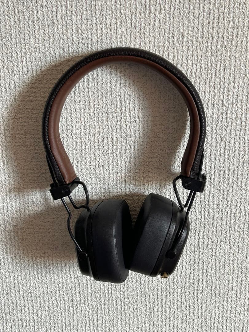 マーシャル　ヘッドホン　ブラウン