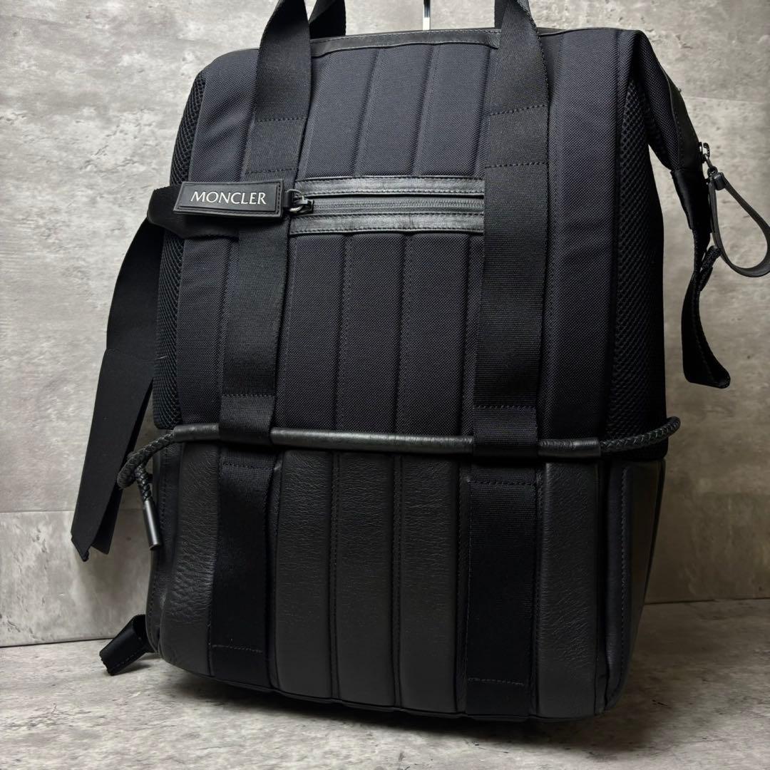 MONCLER ジーニアス クレイググリーン テクニカルバックパック