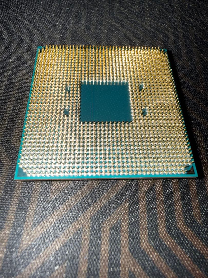 AMD Ryzen 5 3600 純正クーラー 動作確認済み