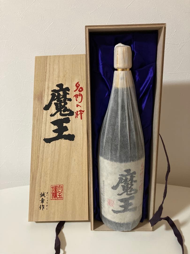 芋焼酎　希少古酒2010年　魔王 1800ml 木箱入り