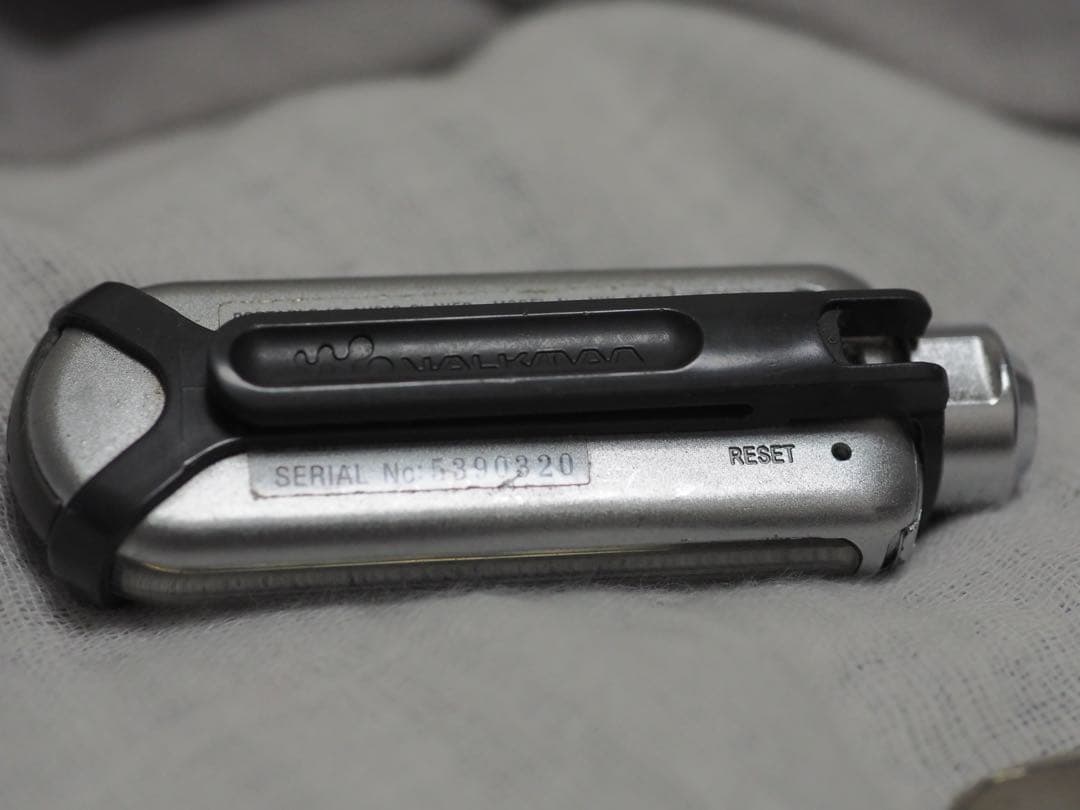 SONY ポータブルプレーヤー 青/シルバー