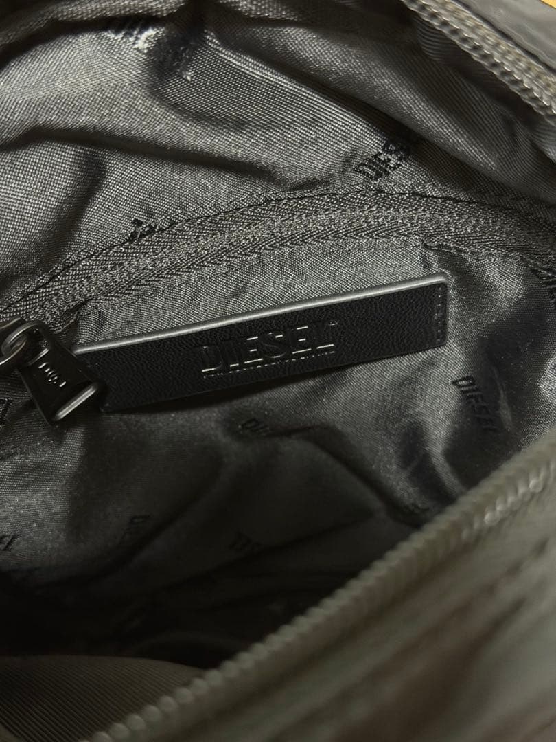 DIESEL メンズ クロスボディバッグ ショルダーバッグ
