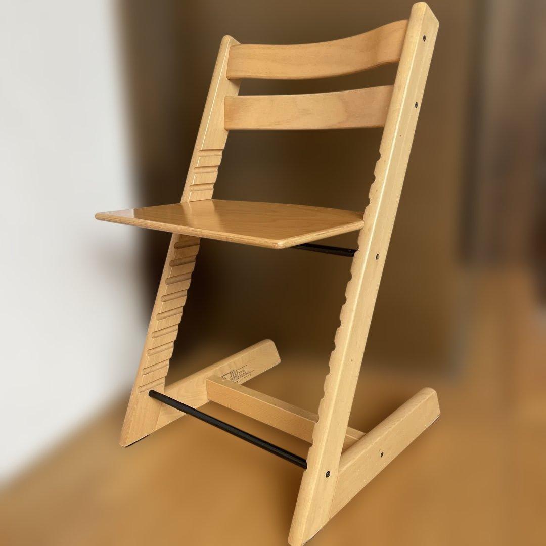 ストッケ　トリップトラップ　ナチュラル①