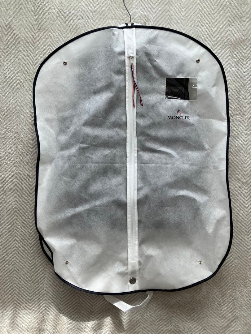 MONCLER ブラック ダウンベスト　デュプレス モンクレール