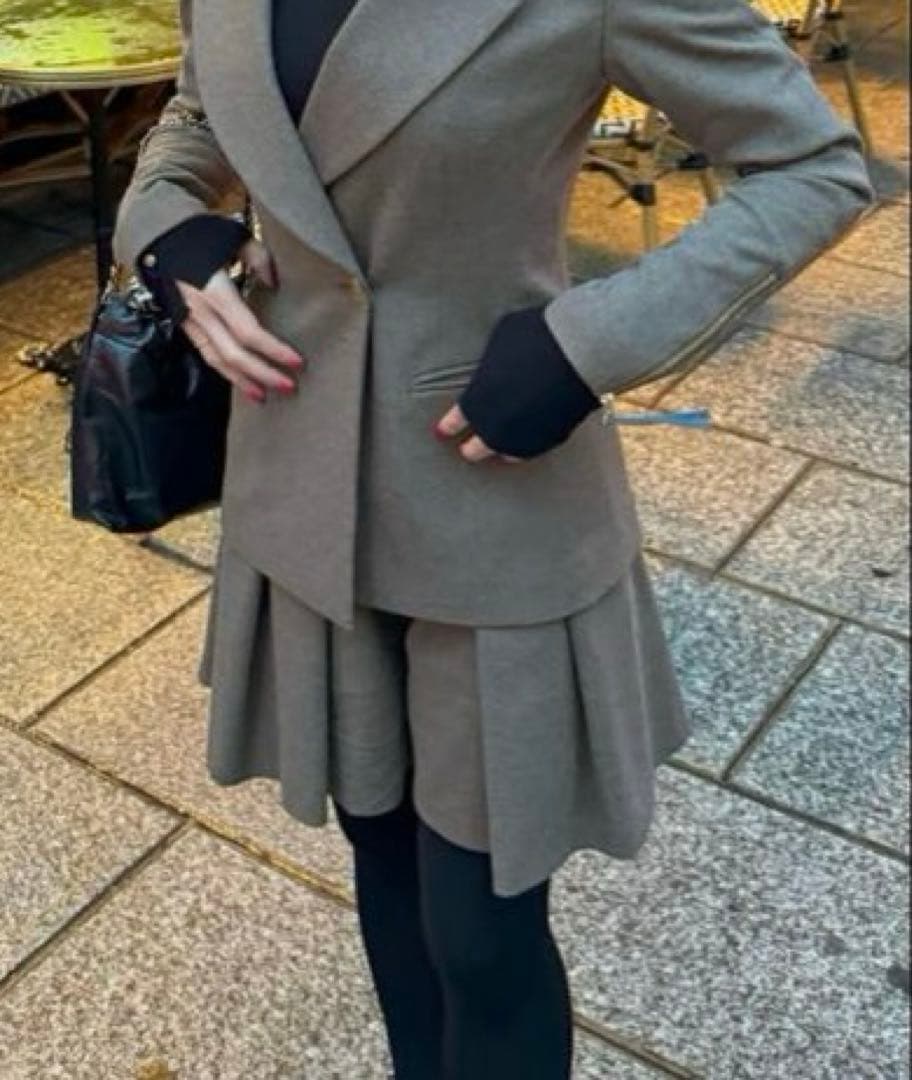 あみ様　JENNE美脚フレンチパンツSグレー