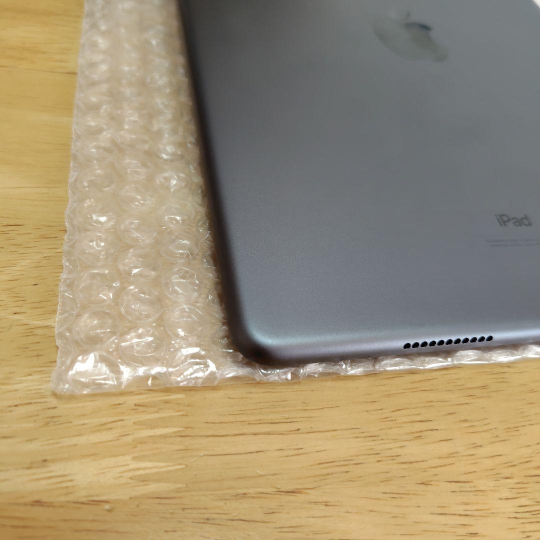 iPadAir　第3世代　電源プラグ4つ付き