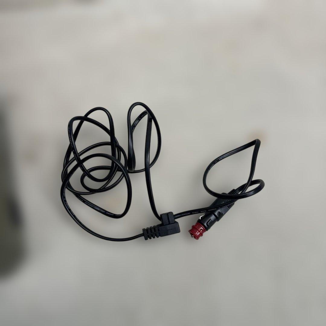 Makita CW003G 冷温庫7Ｌ 傷はありますが　新品未使用品です