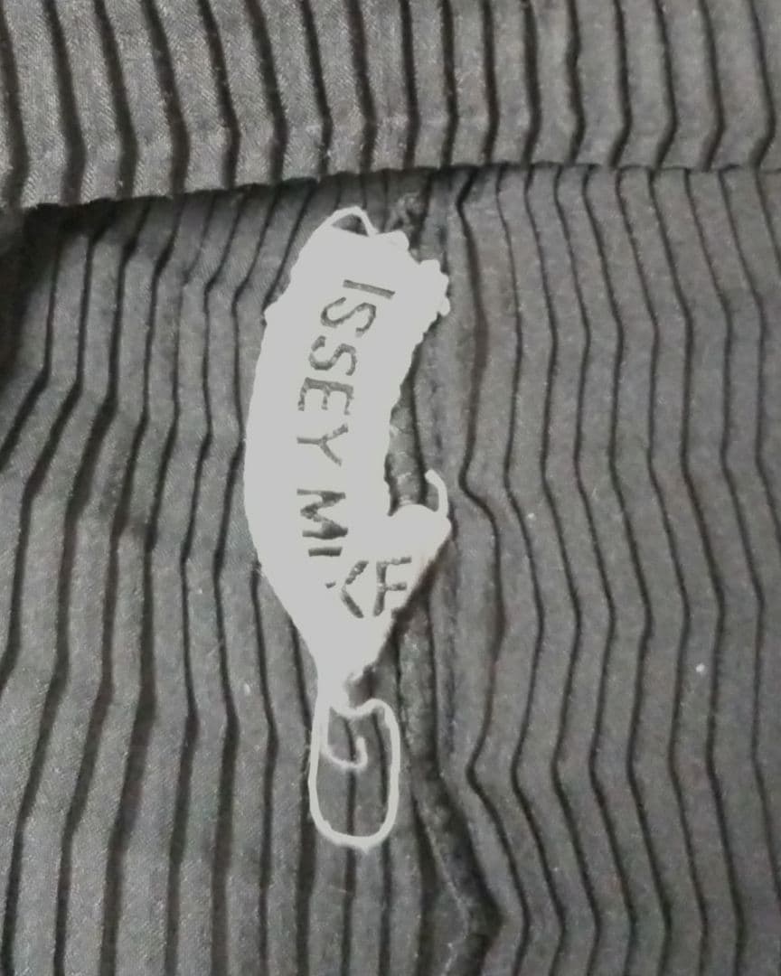 ISSEY MIYAKE プリーツトップス ミヤケイッセイ ME