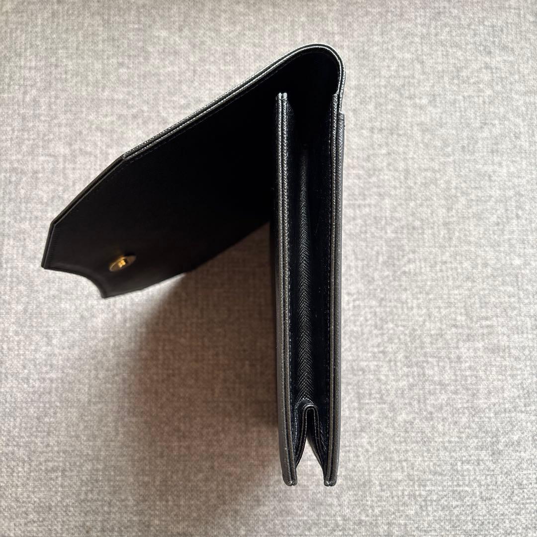 【未使用】イヴ・サンローラン クラッチバッグ