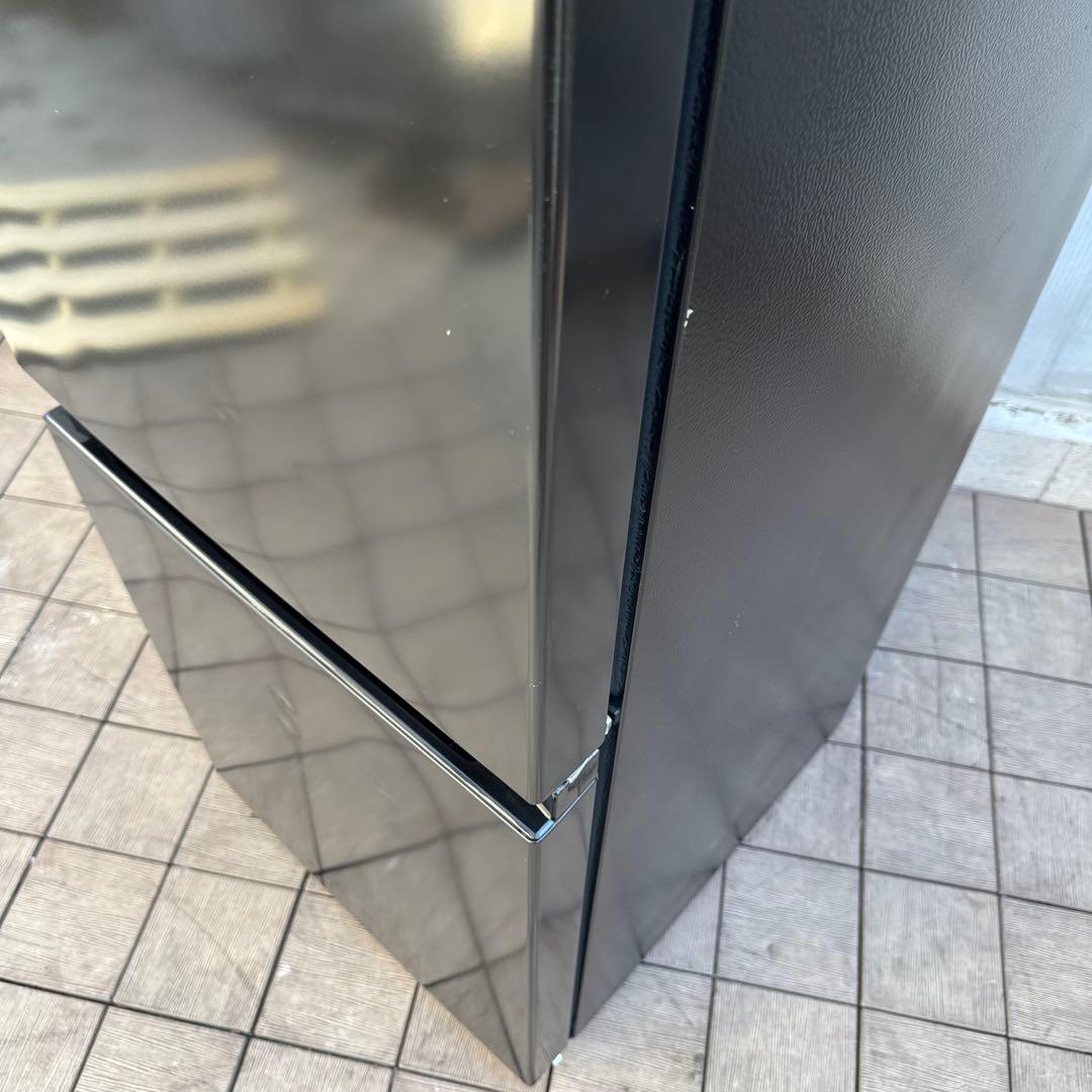 Hisense 2023年製現行モデル 2ドア冷蔵庫 幅49cm 175Lスリム