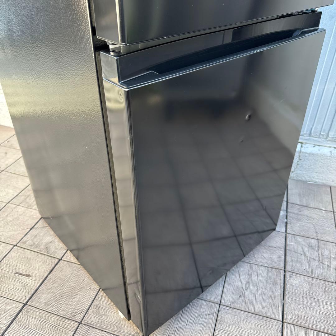 Hisense 2023年製現行モデル 2ドア冷蔵庫 幅49cm 175Lスリム