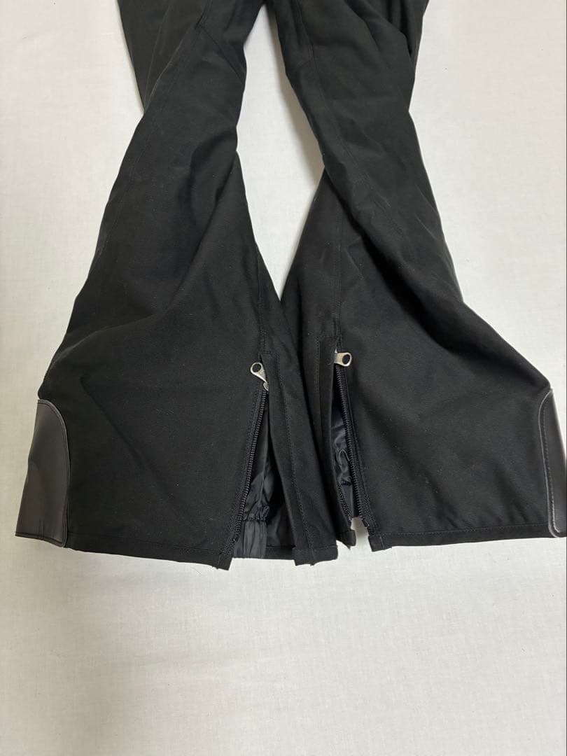 美品 デサント タフタ高機能スキーパンツ7号152〜158cm 58〜69cm