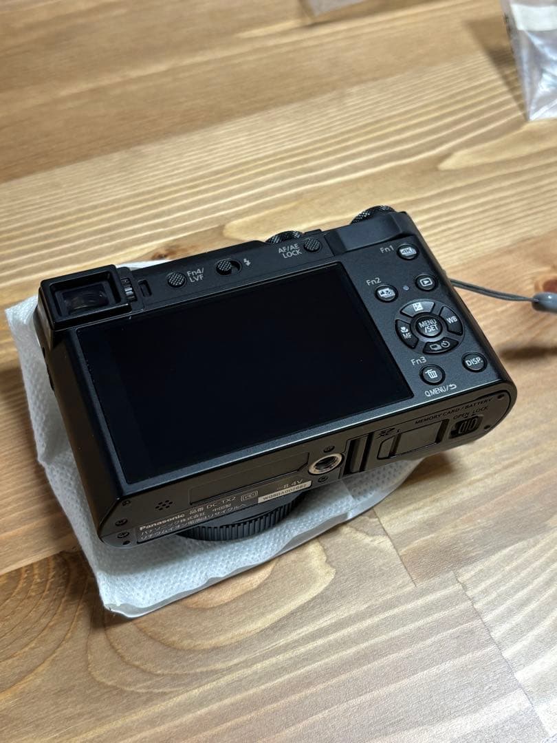 LUMIX DC-TX2 コンパクトデジタルカメラ