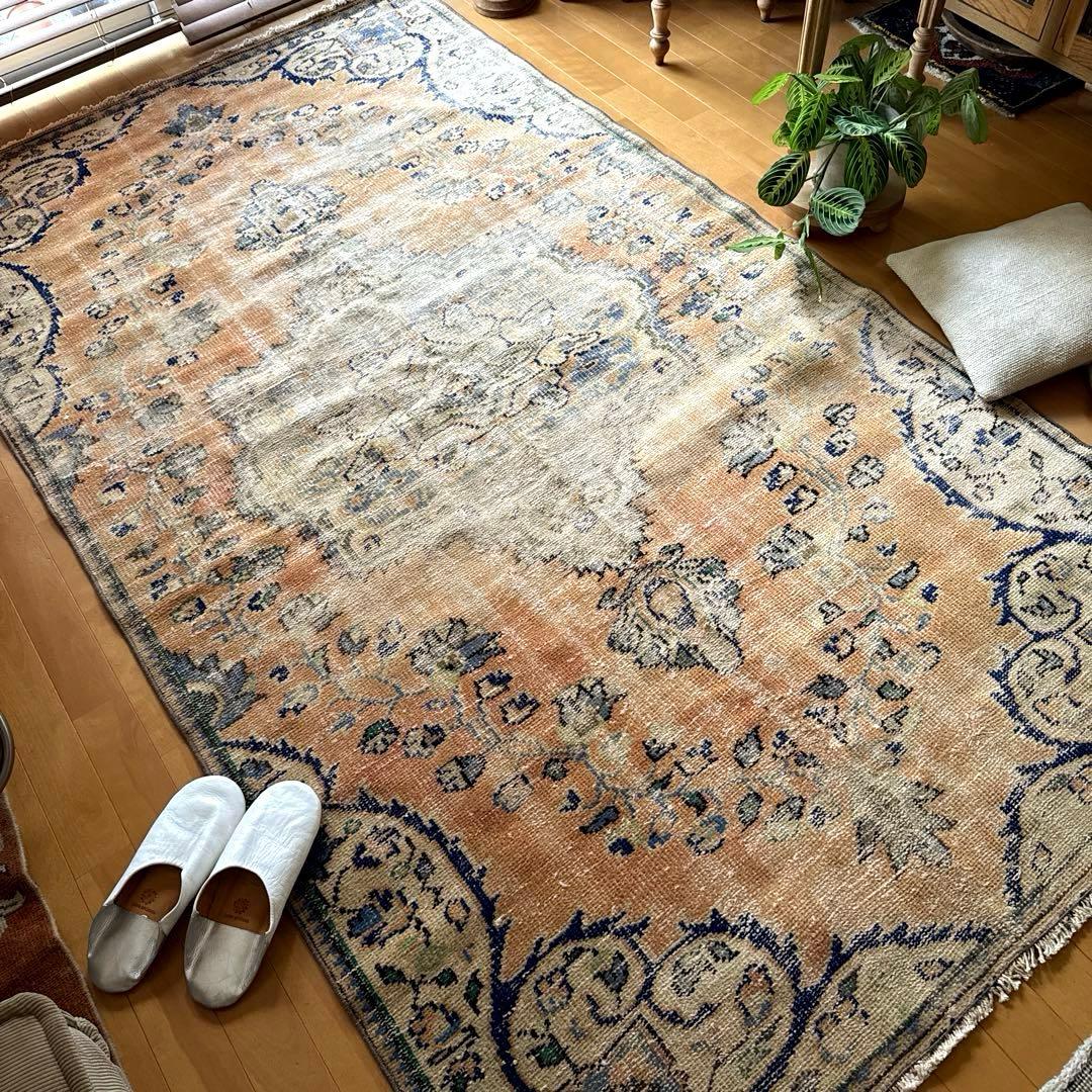 gigi（プロフ必読）　132×235擦れシャビートルコヴィンテージラグ