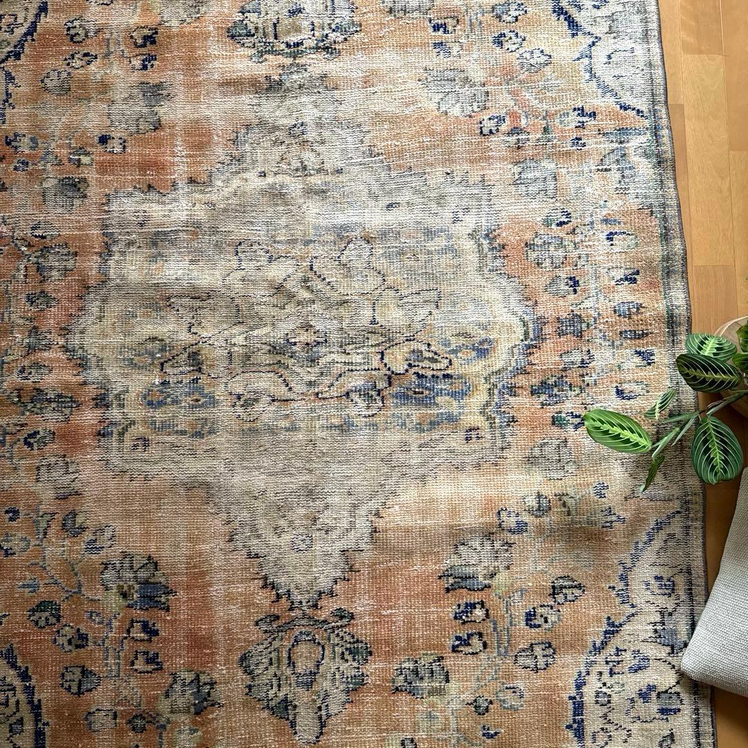 gigi（プロフ必読）　132×235擦れシャビートルコヴィンテージラグ