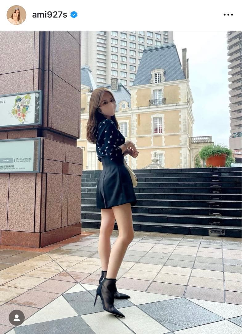 FENDI フェンディ ハイウエストショートパンツ ブラック