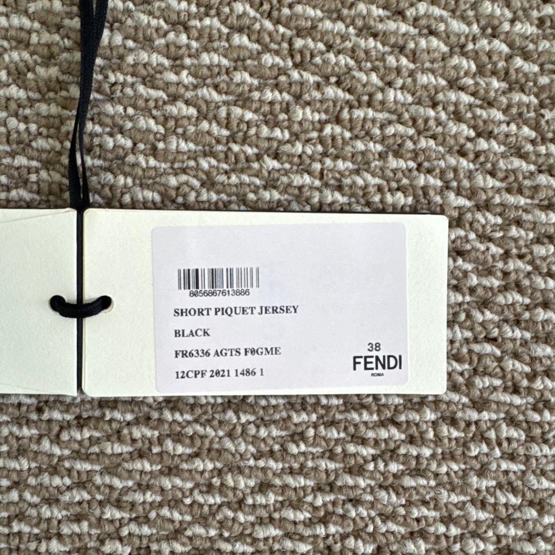 FENDI フェンディ ハイウエストショートパンツ ブラック