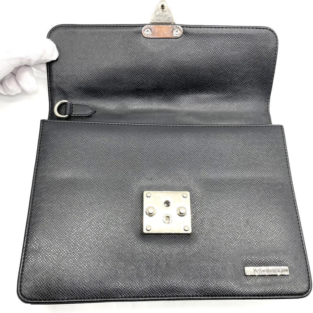 YSL　イヴサンローラン　クラッチバッグ　セカンドバッグ　ブラック　レザー　黒