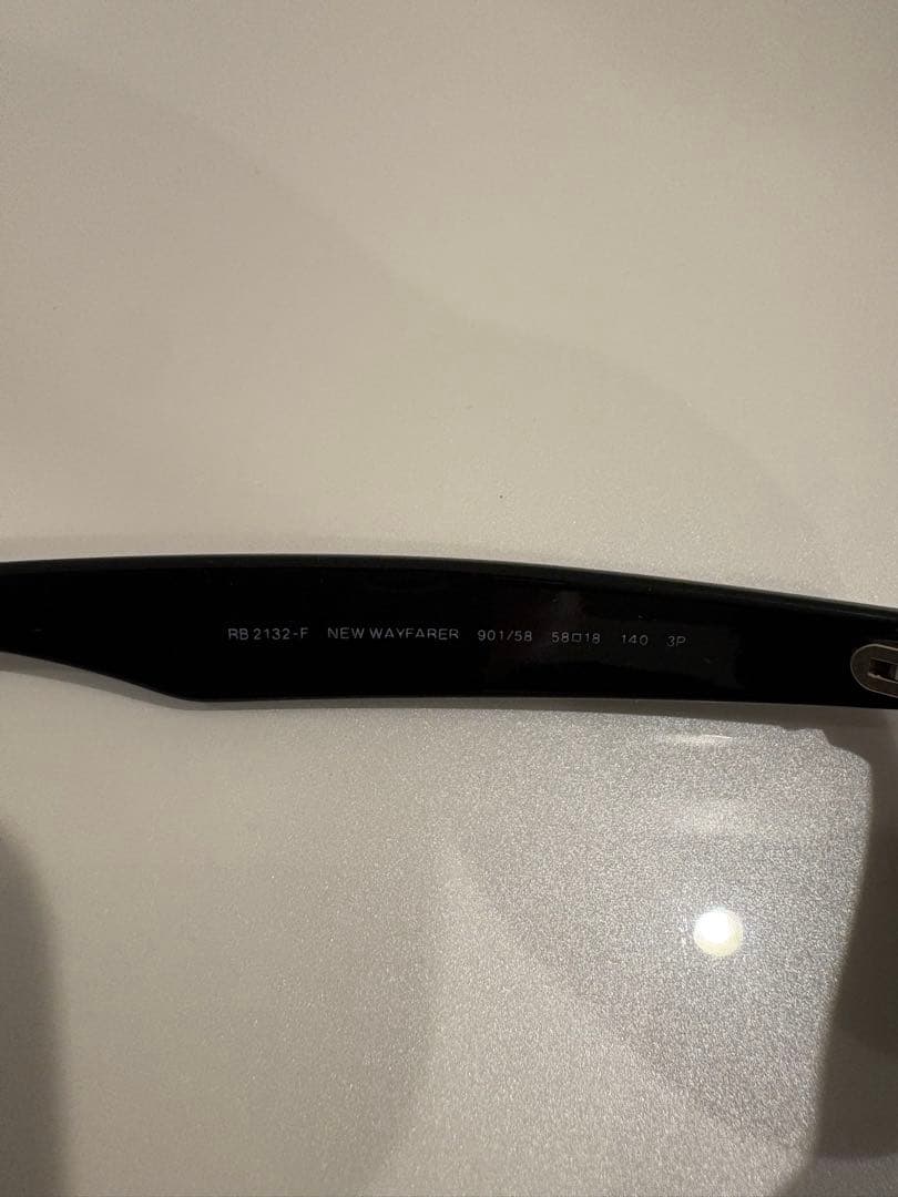 レイバン偏光レンズウェイファーラー　Ray Ban RB2132F