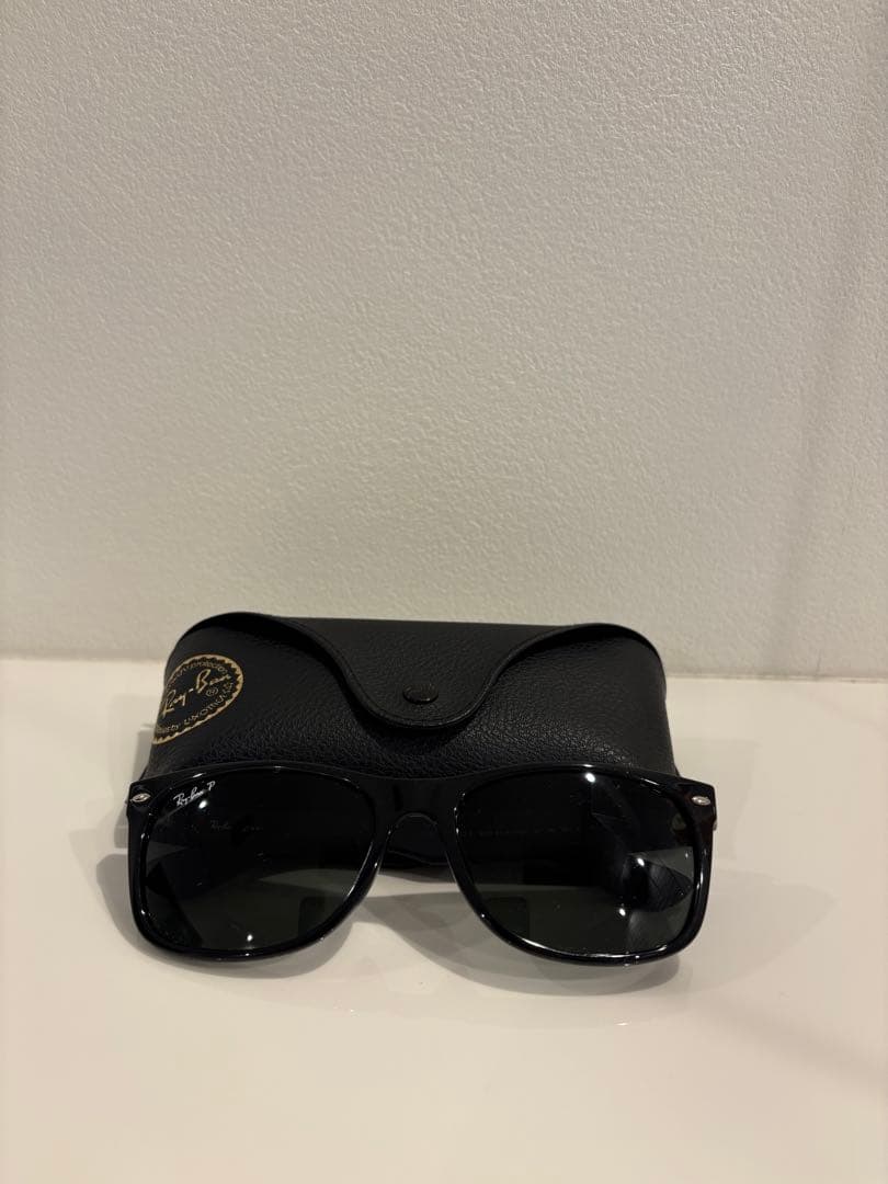 レイバン偏光レンズウェイファーラー　Ray Ban RB2132F