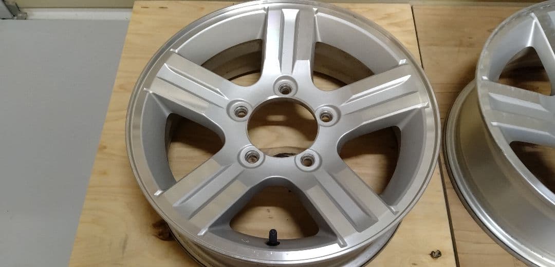 ジムニー　純正アルミホイール　①フロント